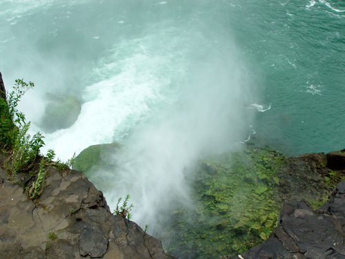 Free Picture: Photo of the view of Niagara Falls from Goat Island's Terrapin Point.